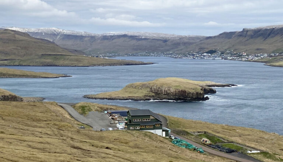 MÓTTØKAN Í TRØLLAVÍK STONG SEINNAPARTIN Í MORGIN 16/4